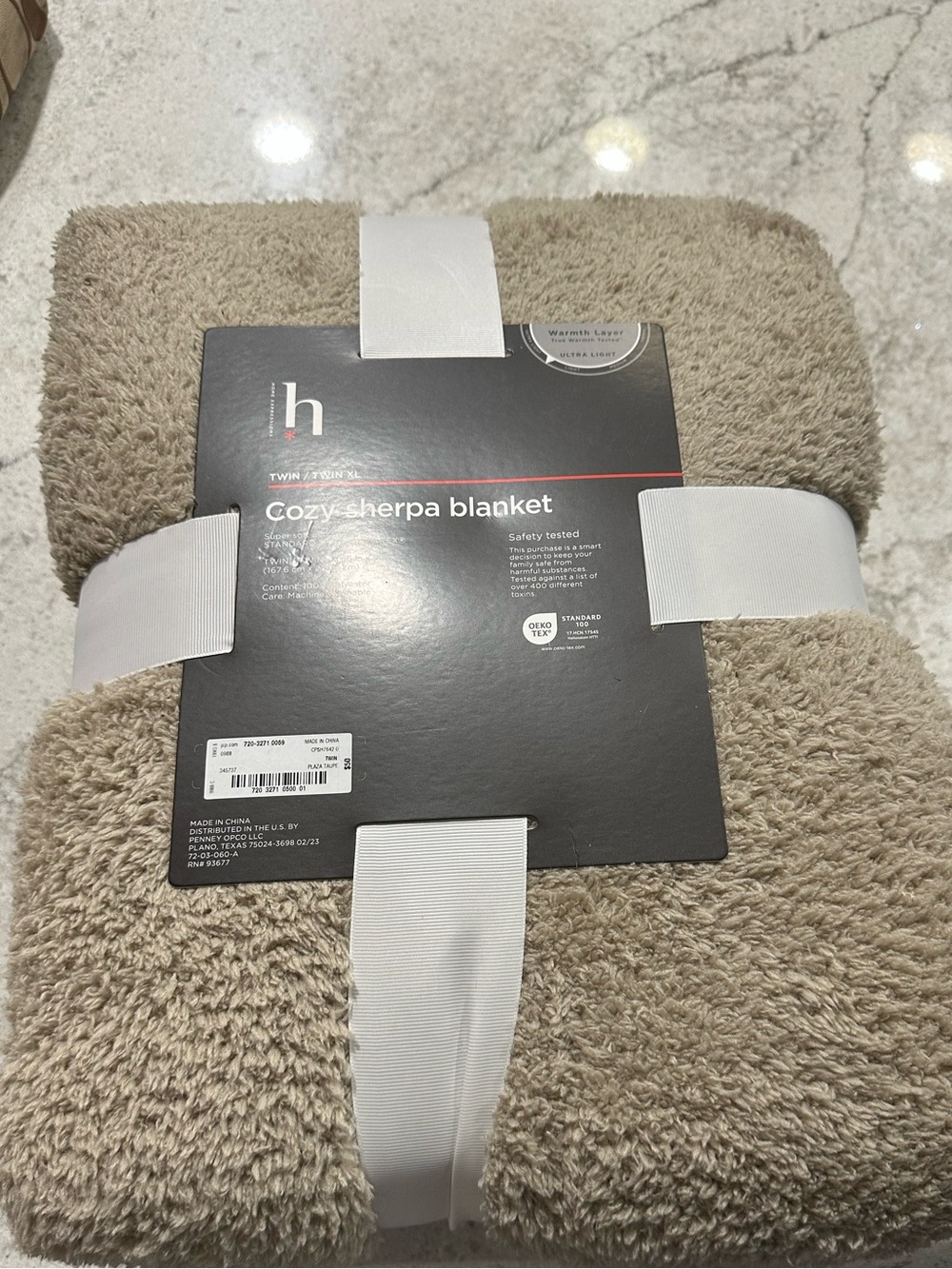Home Expressions Twin/Twin XL Tan Sherpa Blanket